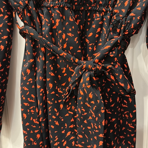 Dynamite black and red mini dress - Picture 3 of 5